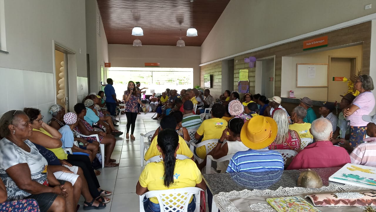 Fevereiro Roxo: Saúde do idoso foi tema de atividade do CAPS com o Serviço de Convivência e Fortalecimento de Vínculos