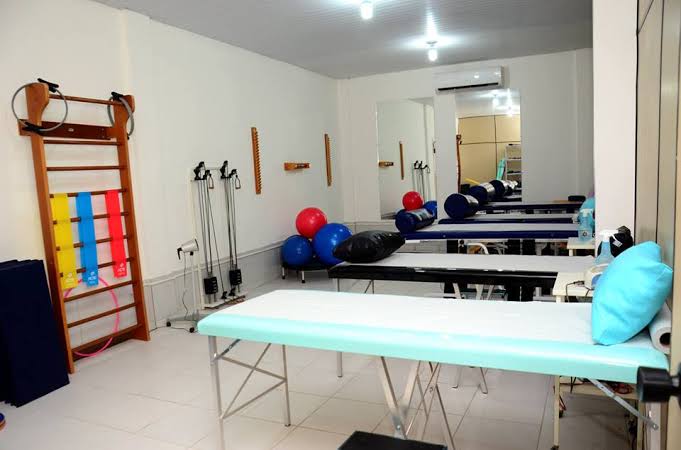 SFC contra o Coronavírus: Serviço de Fisioterapia Clínica – SFC atende exclusivamente pacientes de pós-cirúrgico e acamados
