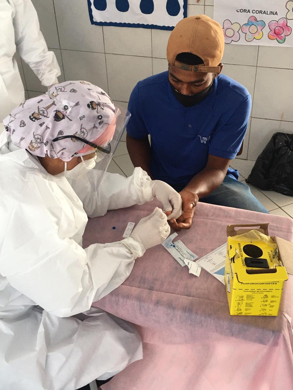 Pescadores e marisqueiras da Muribeca e do Socorro fazem testes do coronavírus