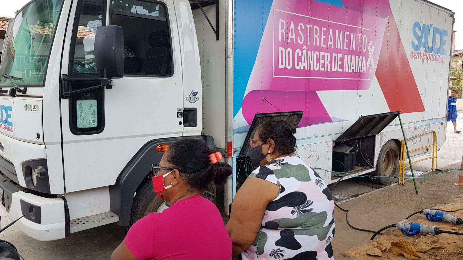 Outubro Rosa: Mutirão acontece de forma itinerante nos bairros