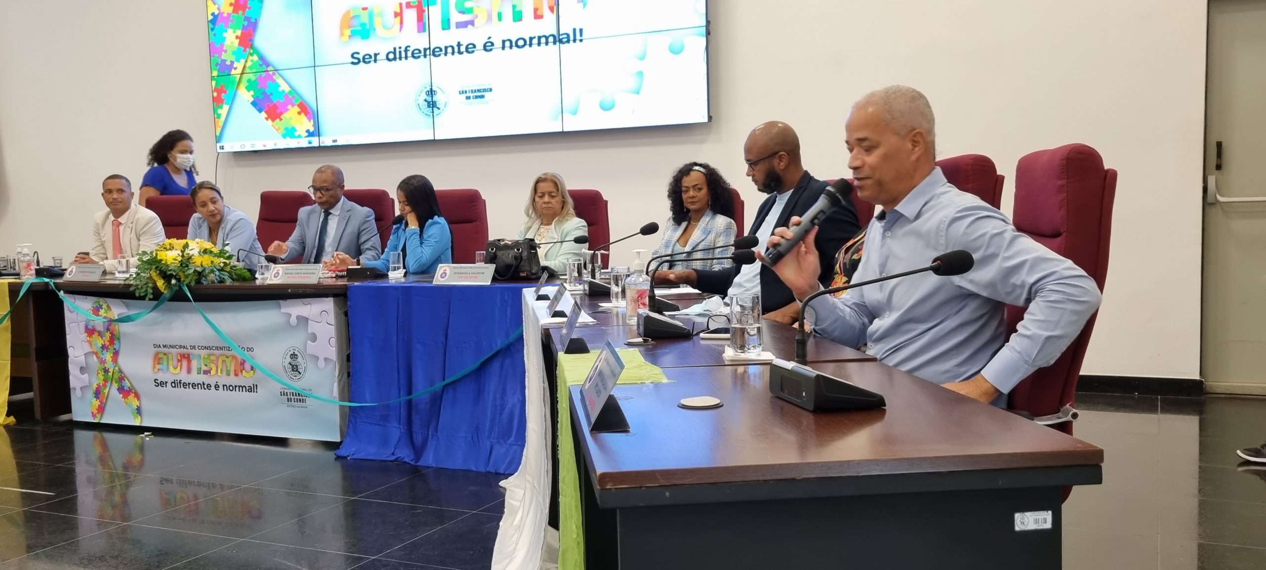 Sessão Especial na Câmara de Vereadores em alusão ao Dia Municipal do Autismo