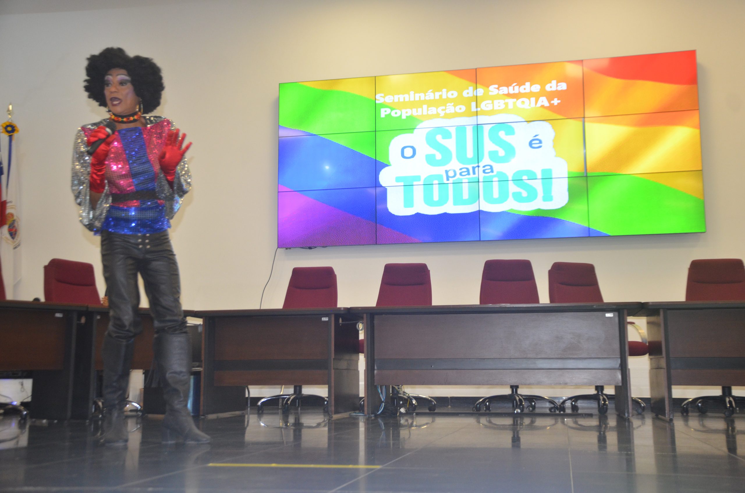 Seminário de Saúde da População LGBTQIA +