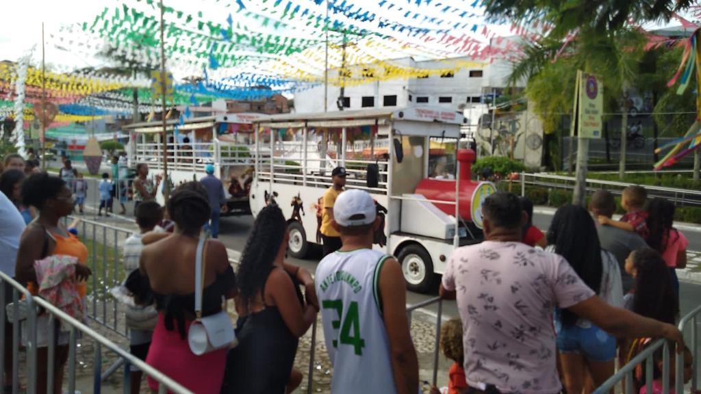 Crianças se divertem no Arraiá Joia do Recôncavo