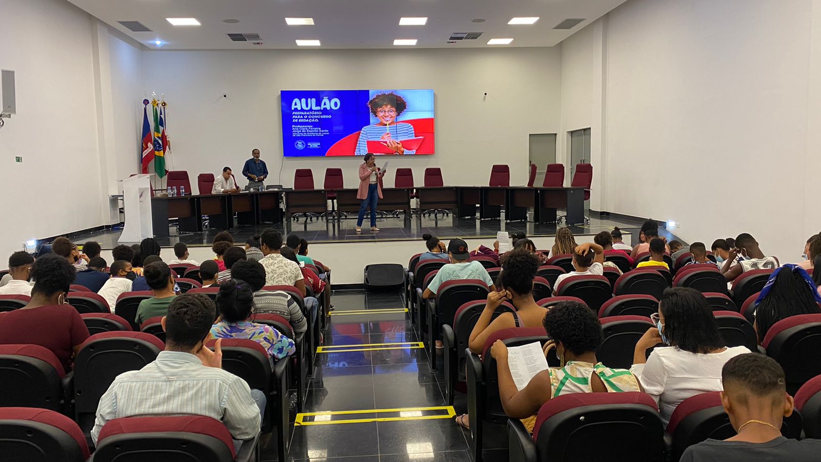 Matéria - Prefeitura em parceria com a Câmara Municipal de Vereadores irá promover o Concurso de Redação 2022, para estudantes do Ensino Fundamental II e Ensino Médio