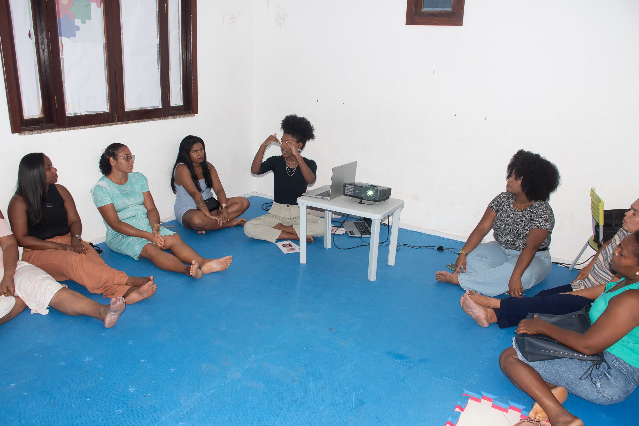 Encontro no CRASF aborda os desafios sociais e emocionais de ser Mulher e Mãe Atípica