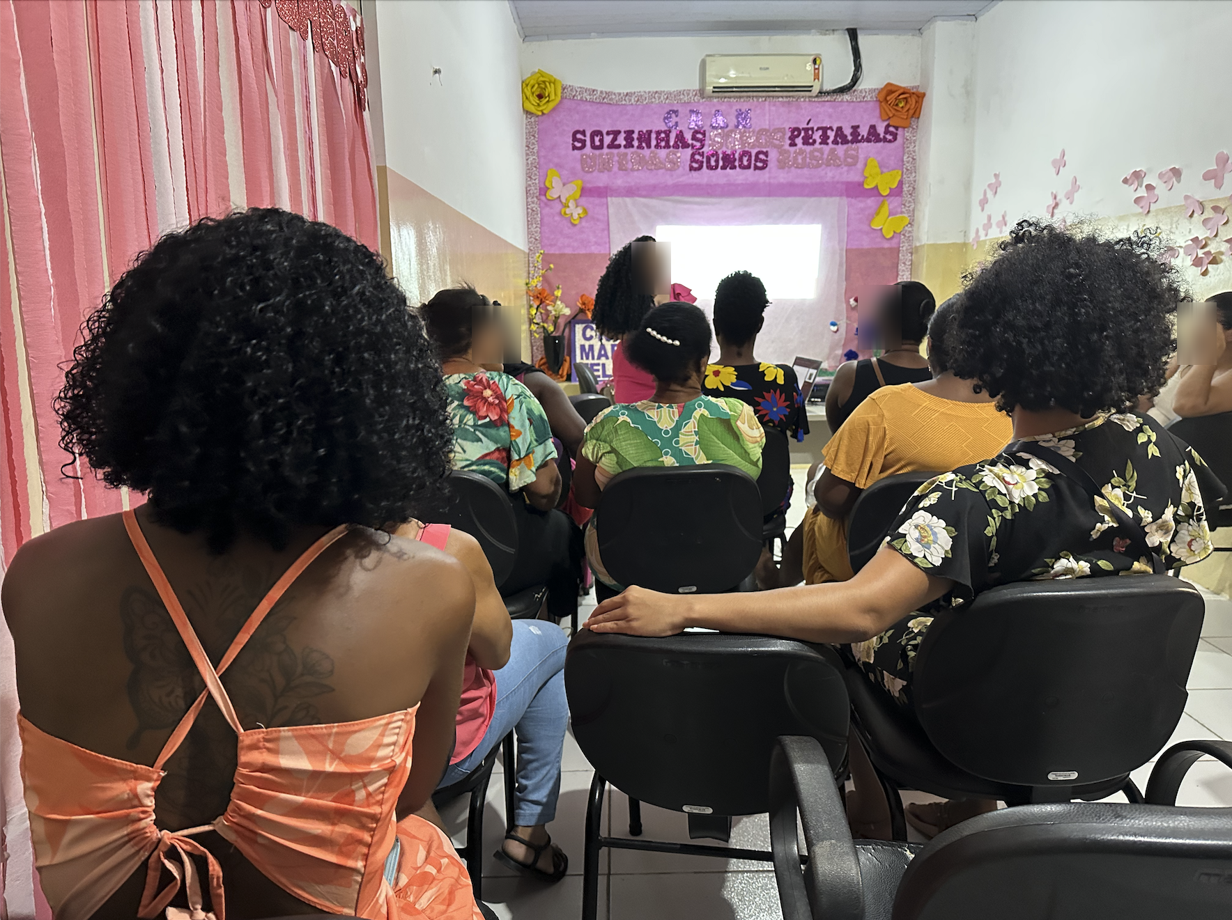 CRAM Promove Ação de Autocuidado para Mulheres com Oficina de Maquiagem