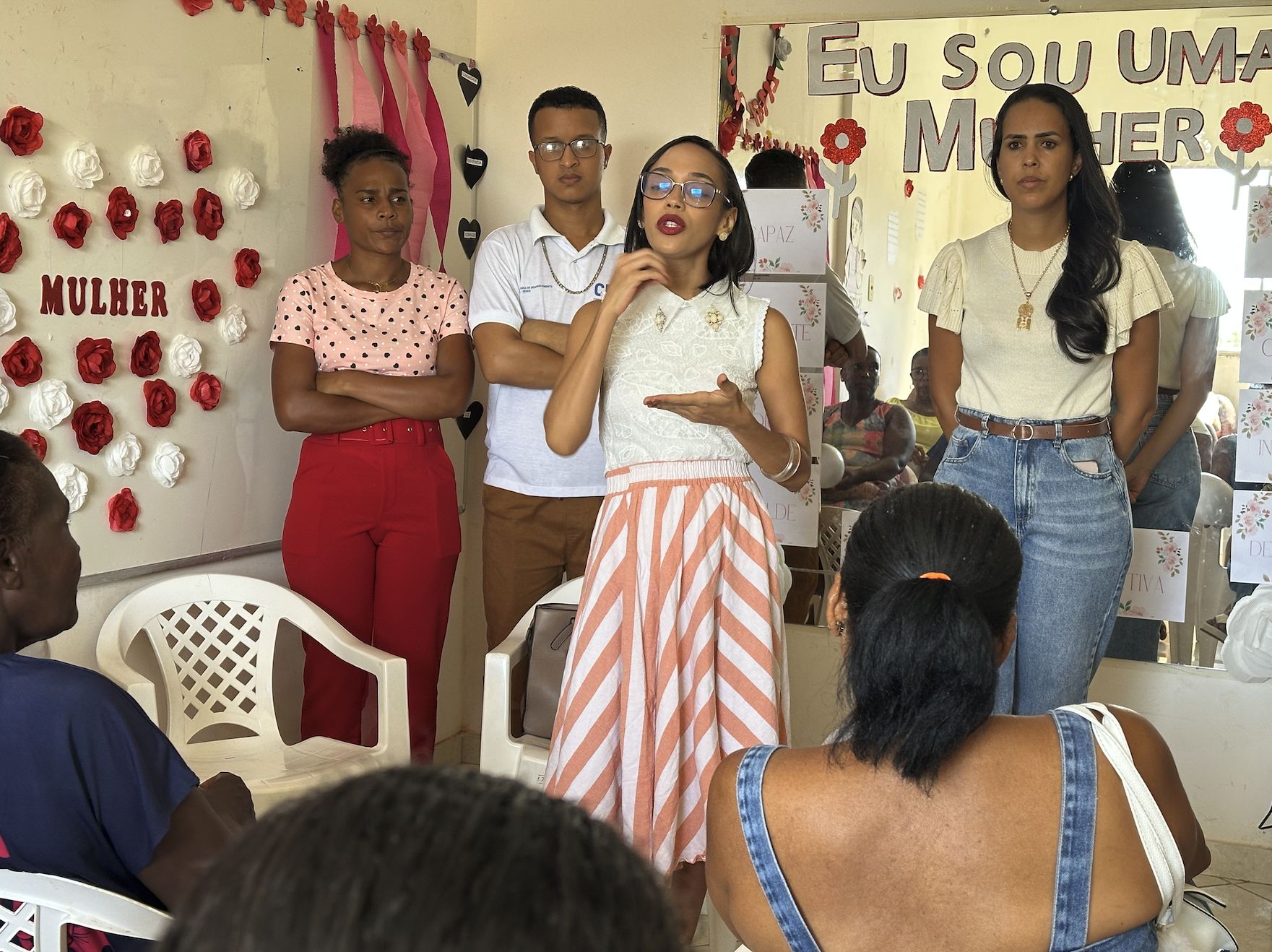 CRAS Jabequara e Coroado promovem ação especial em celebração ao Mês da Mulher