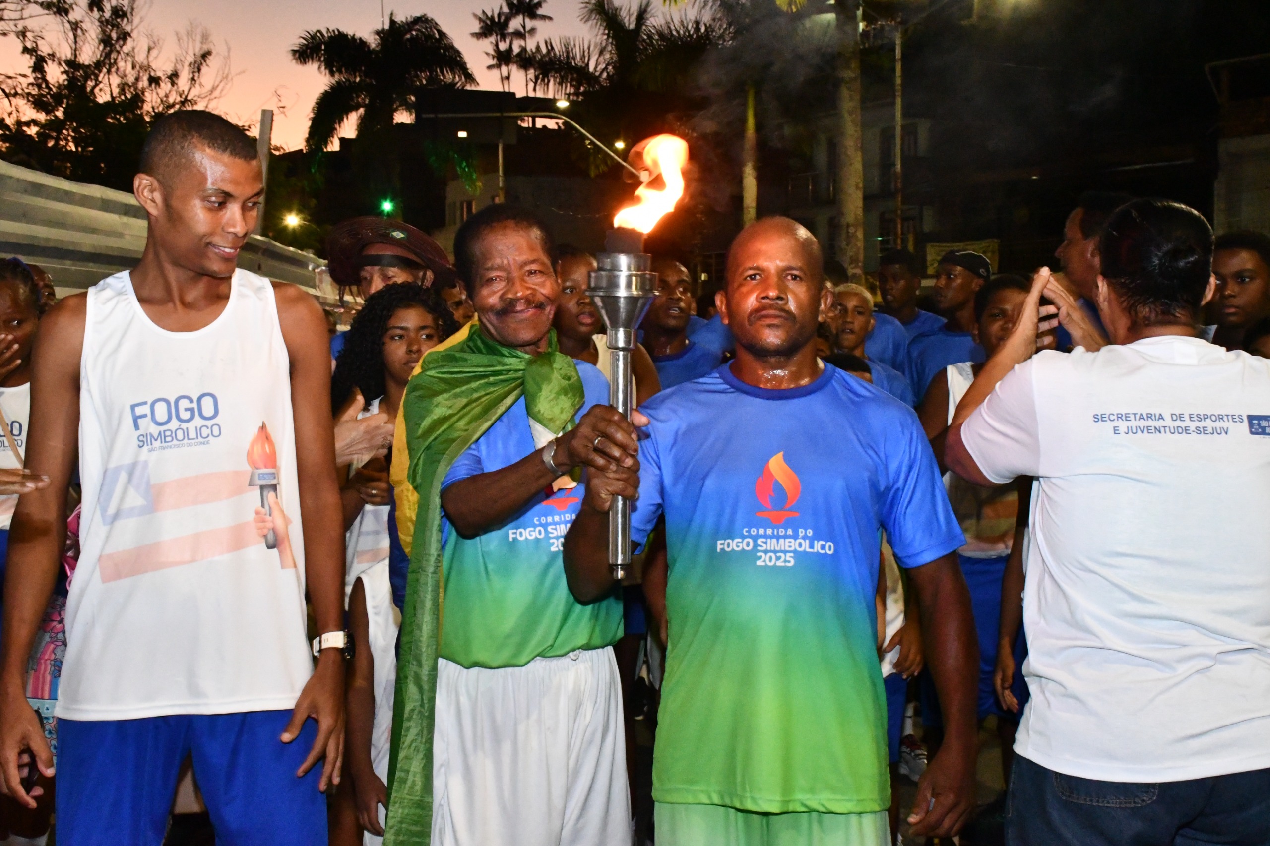 Chegada do Fogo Simbólico 2 de Julho em São Francisco do Conde celebra união histórica dos povos do Recôncavo