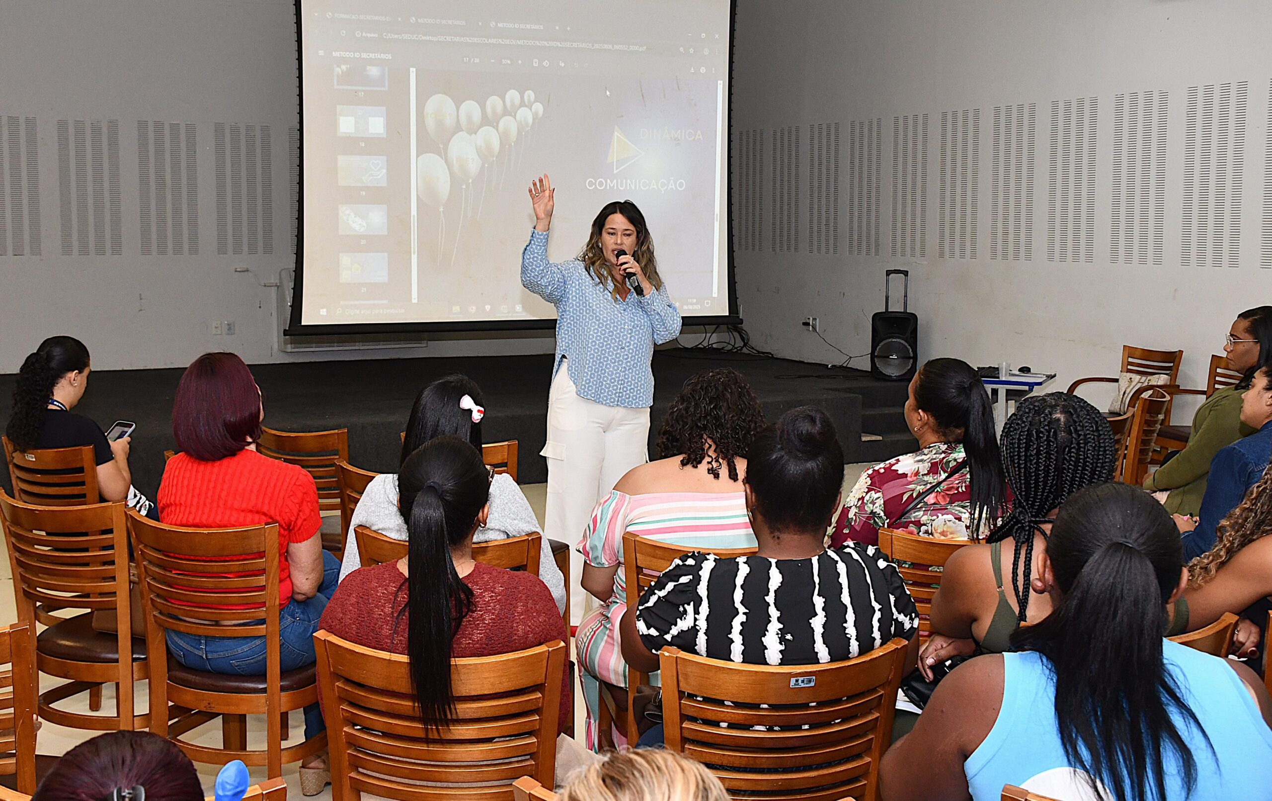 Prefeitura inicia curso de aperfeiçoamento para secretários escolares da Rede Municipal