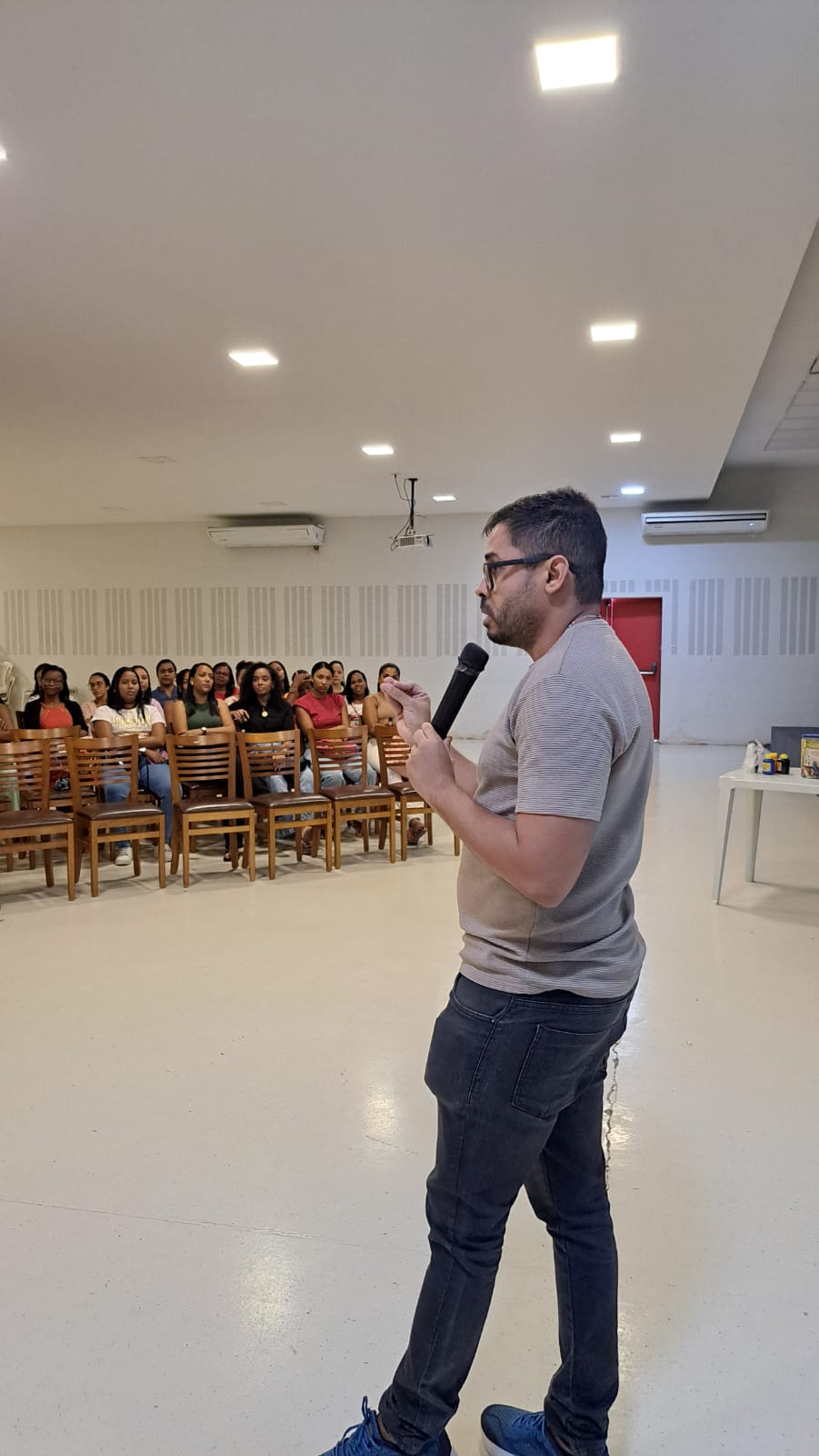 Formação de Agentes de Inclusão Escolar avança em São Francisco do Conde