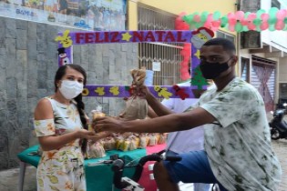 CRAS Caípe realizou Drive Thru de encerramento das atividades de 2020