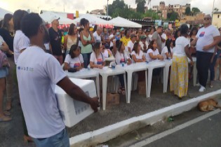 Prefeitura celebrou a semana do Dia das Mães com sorteios de brindes nos bairros e na sede