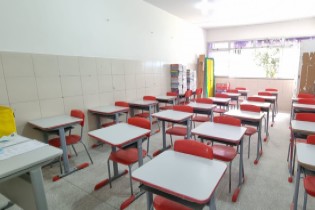Prefeitura entrega mais duas escolas requalificadas à população
