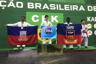 Franciscanos (as) brilham em Campeonato Brasileiro de Karatê